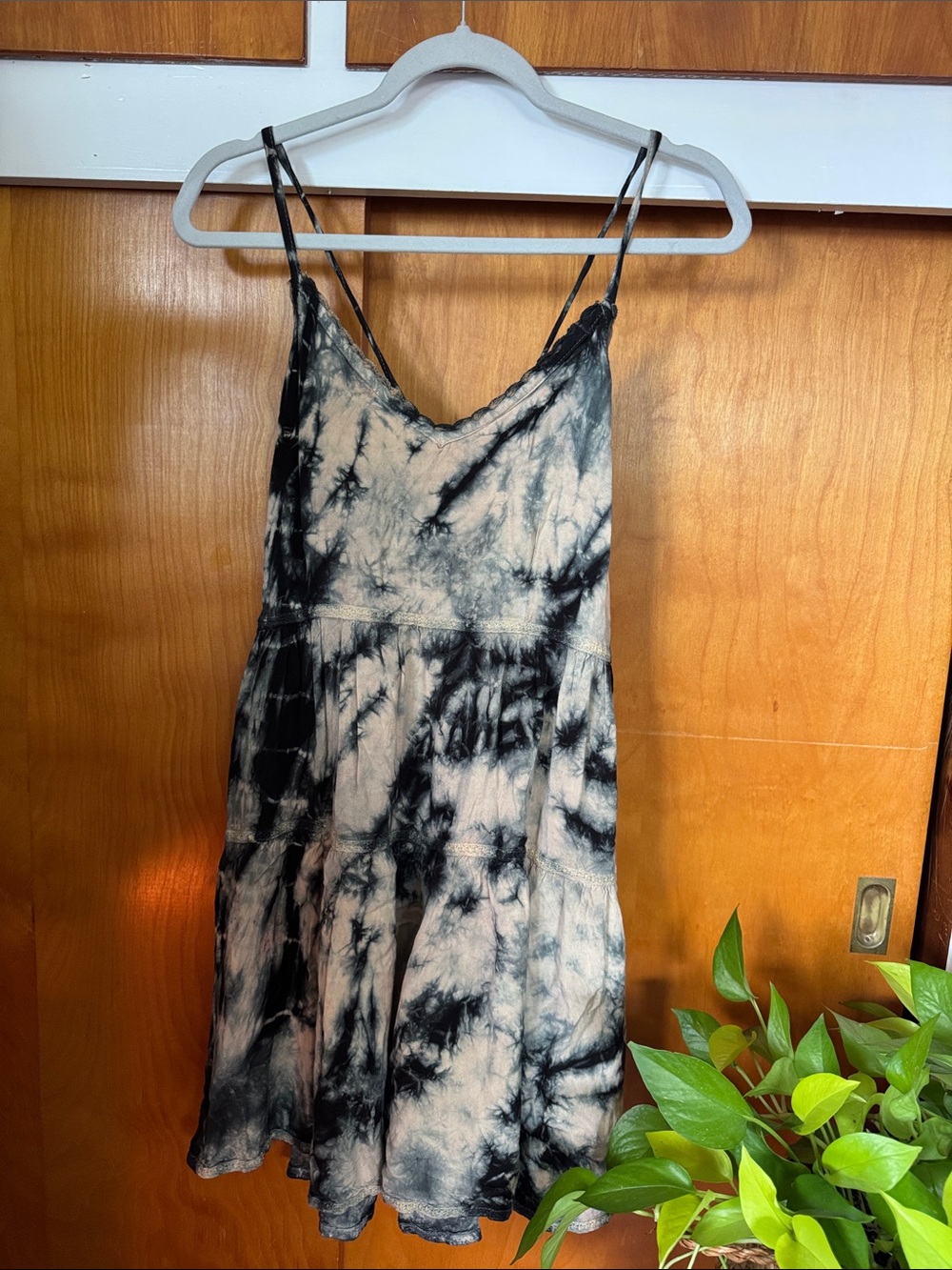 Black and Cream Tie-Dye Spaghetti Strap Dress